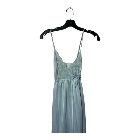 1546. VINTAGE‎ 1970’s GILEAD LACE SPAGHETTI STRAP LINGERIE NIGHTGOWN BABY BLUE - Picture 2 of 7